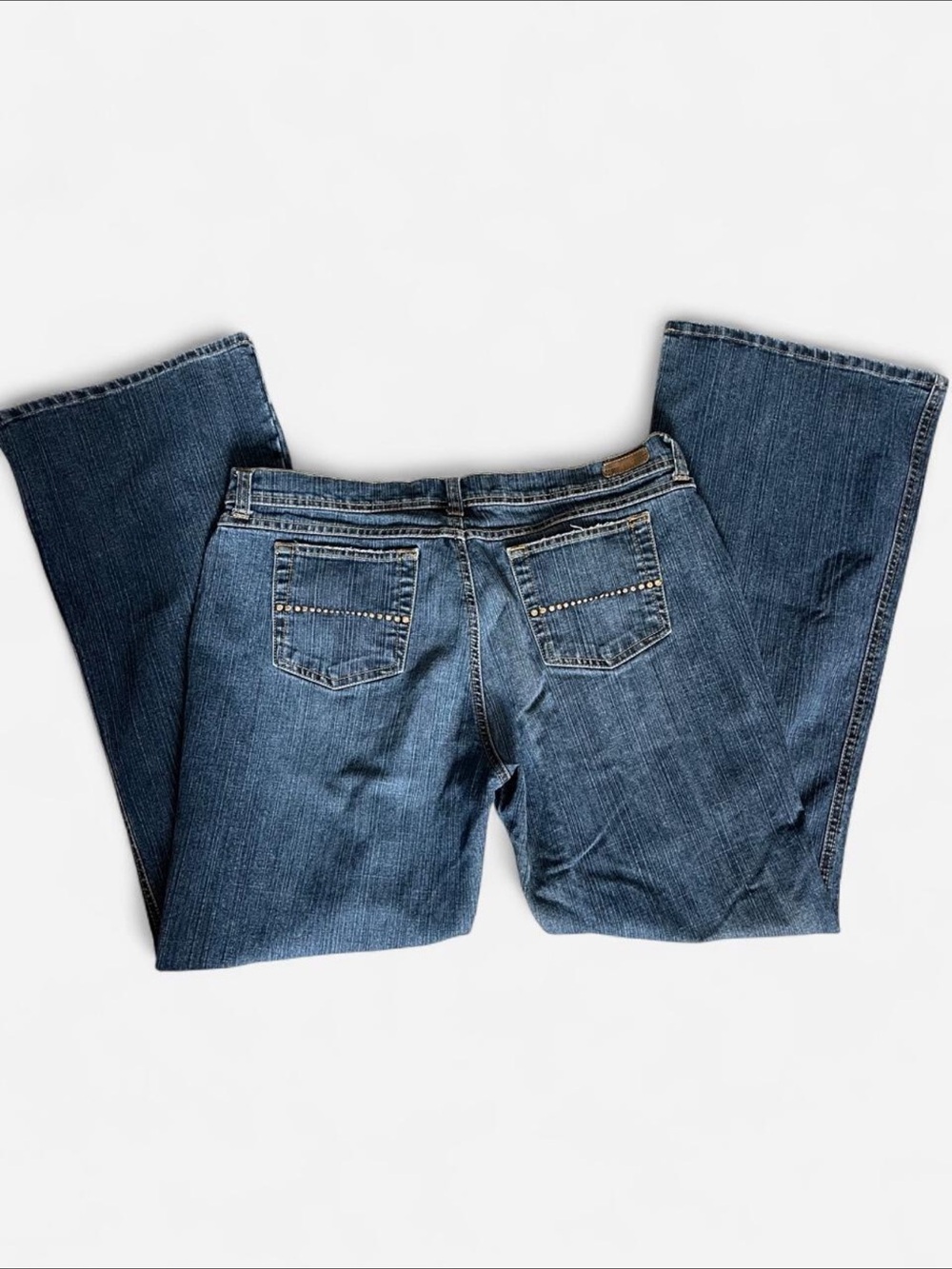GLO jeans Women's Dark Blue Flare Jeans with Studded Back Pockets